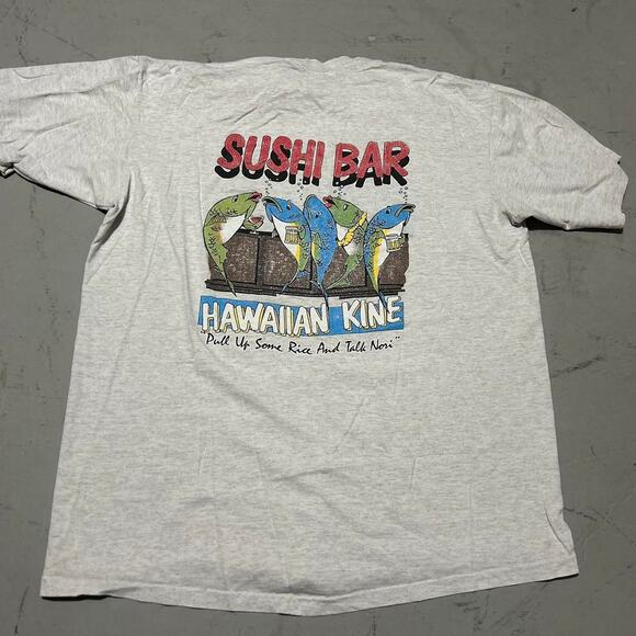 **Grey Vintage 90s Sushi Bar T-Shirt - "Pull Up Some Rice and Talk Nori"* Hawaii - Picture 1 of 5